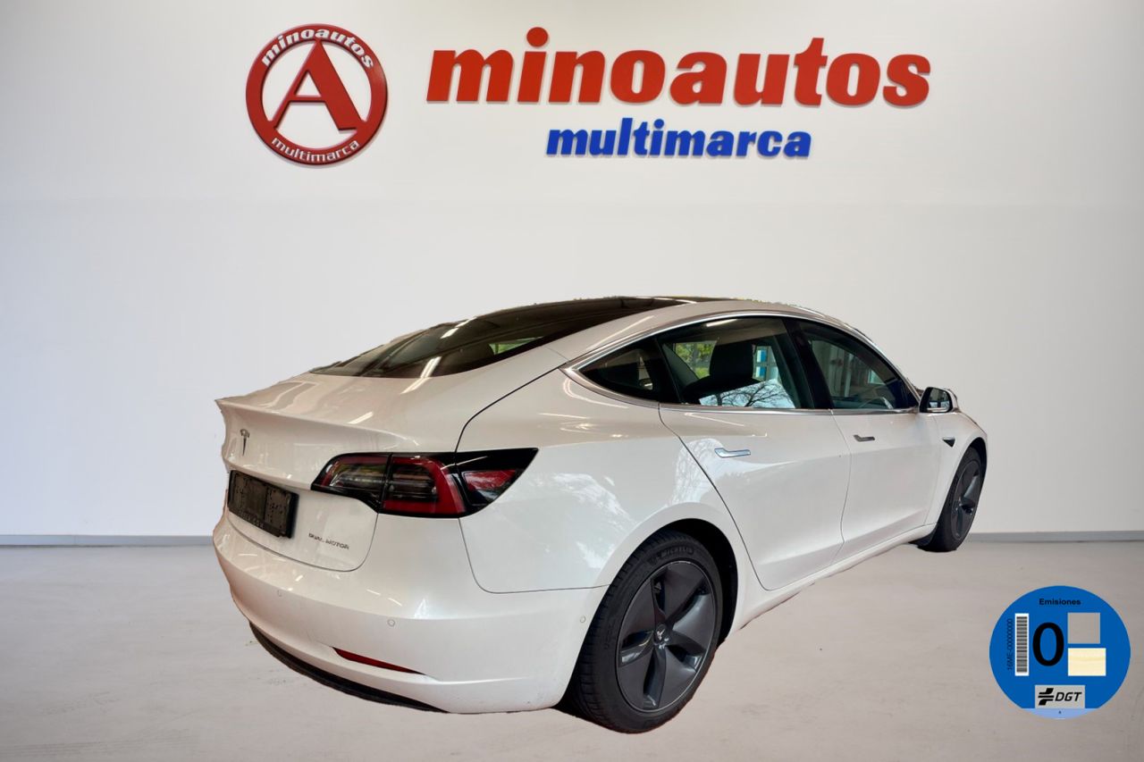 TESLA MODEL 3 en Minoautos