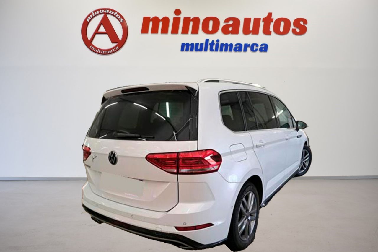 VW TOURAN en Minoautos