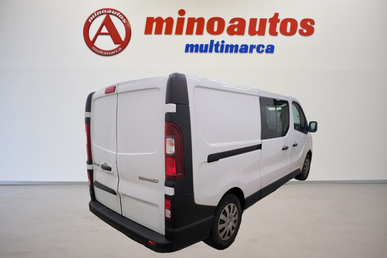 RENAULT TRAFIC en Minoautos